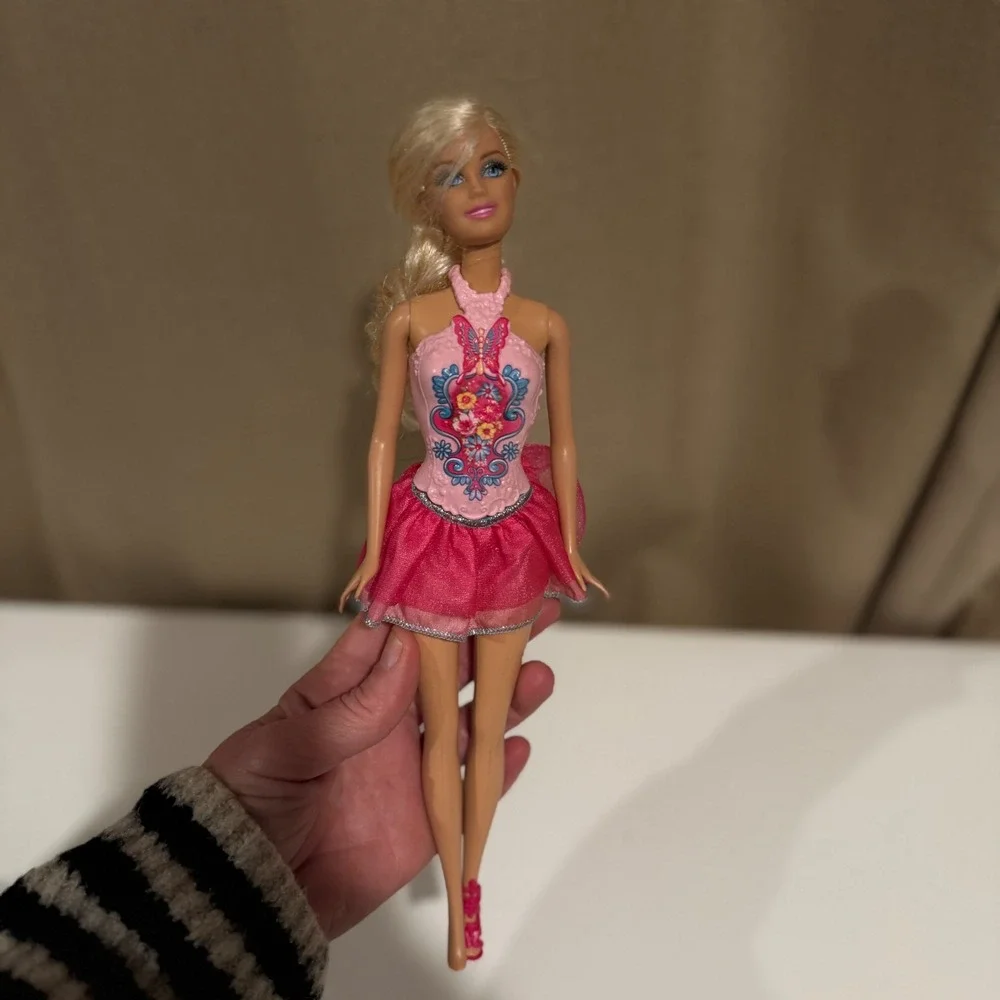 Mattel‎ Barbie Doll Pink Butterfly Ballerina Tutu Blonde Hair Blue Eyes Toy